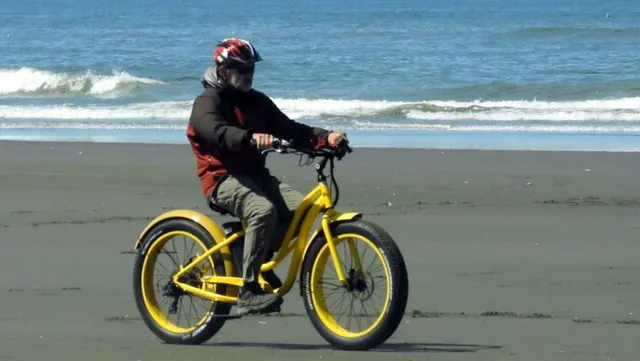 Electric "Fat Tire" Beach Bike Rentals