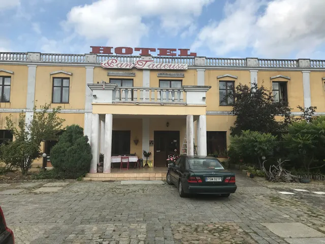 Hotel Pan Tadeusz