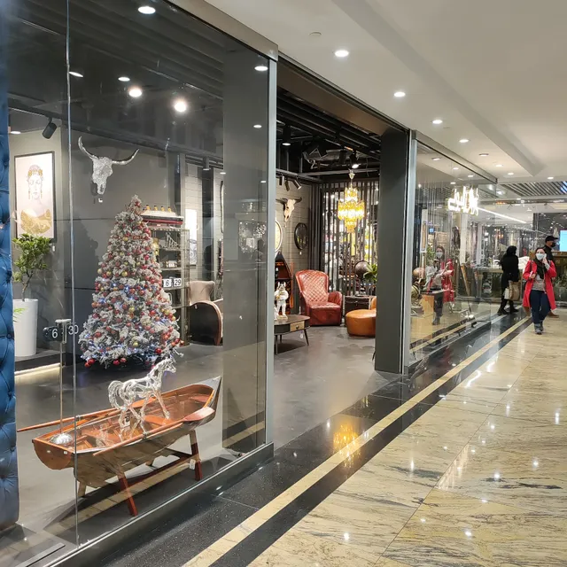 Opal Shopping Center