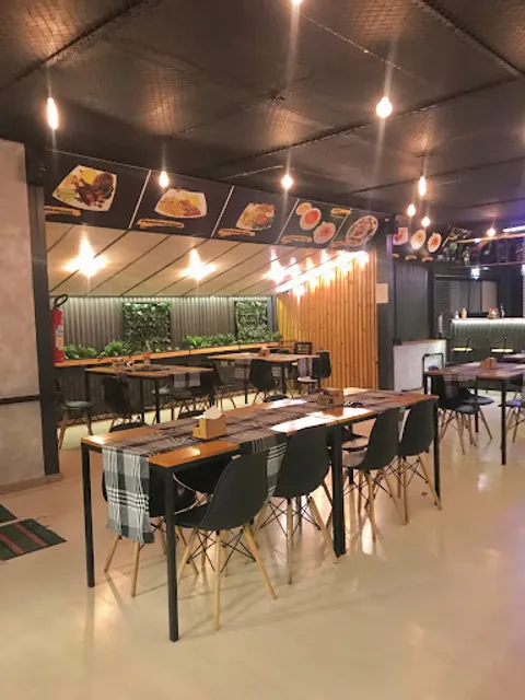 Restaurante e Pizzaria Paknoosh