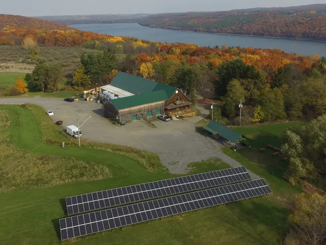 O-Neh-Da and Eagle Crest Vineyards