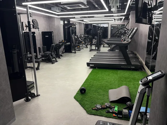 999/fitness gym triple nine トリプルナイン in Japan, 〒541-0054