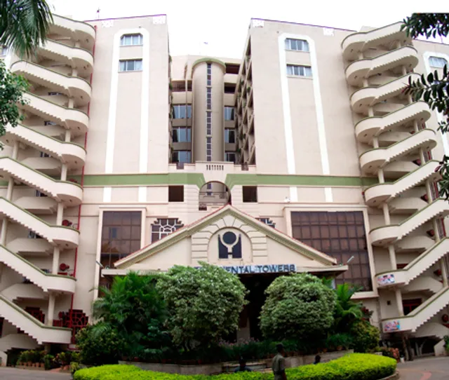 Hotel Oriental Towers