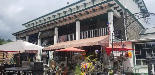 Antiques & Art at Kolbe