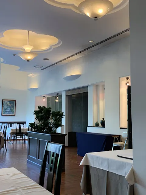 Foun de Cour (フォン⋅ド⋅クール)