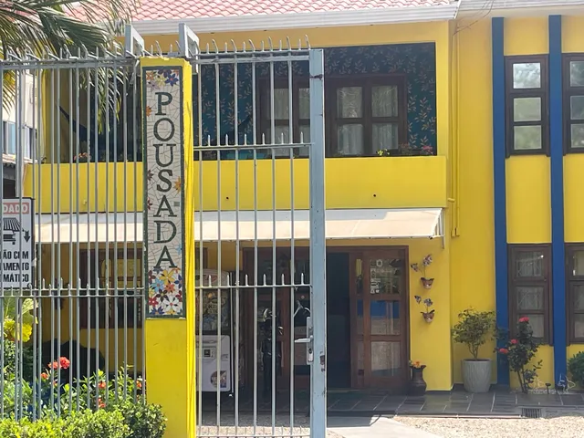 pousada mansao strong