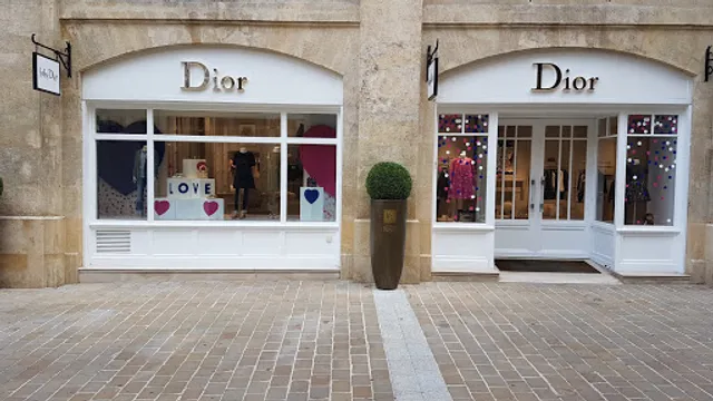 Dior