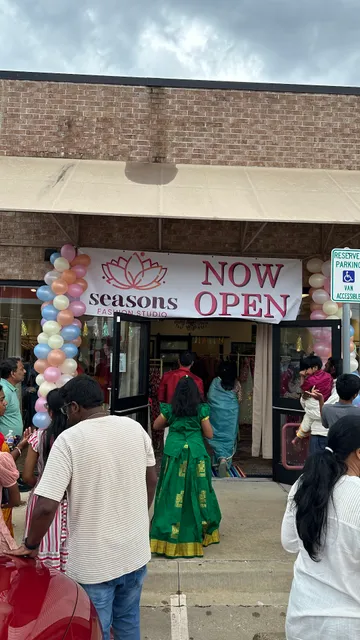 Seasons Fashion Studio Indian Boutique (clothing and accessories)