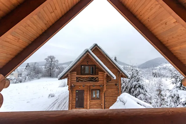 Mayak Chalet Resort Mykulychyn