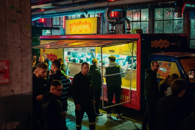 OMG SMASSSH grillin by SurfBurger