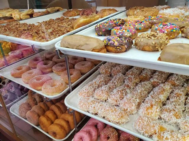 Heavenly Donuts Bakery