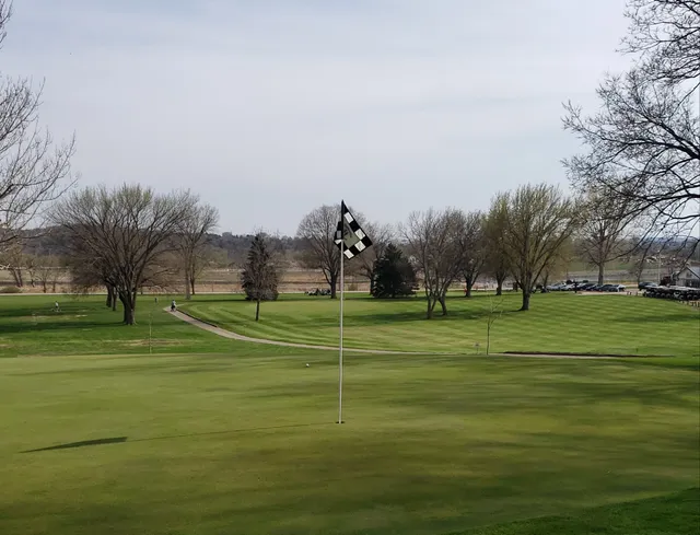 Hiawatha Golf Club