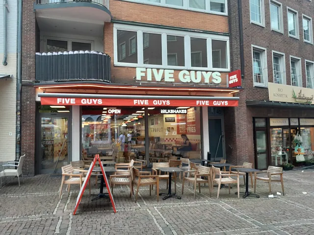 Five Guys Burgers and Fries Aachen