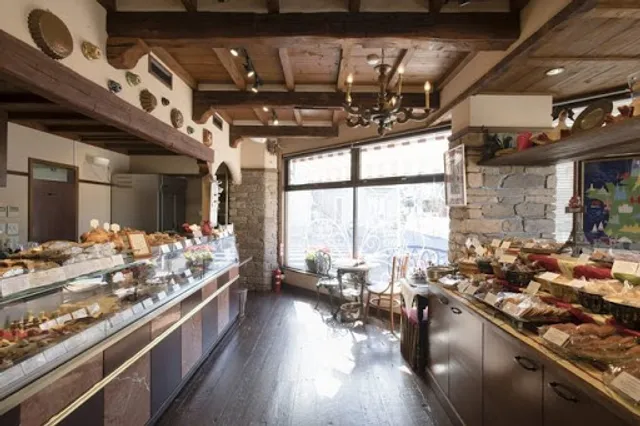 La Vieille France head office