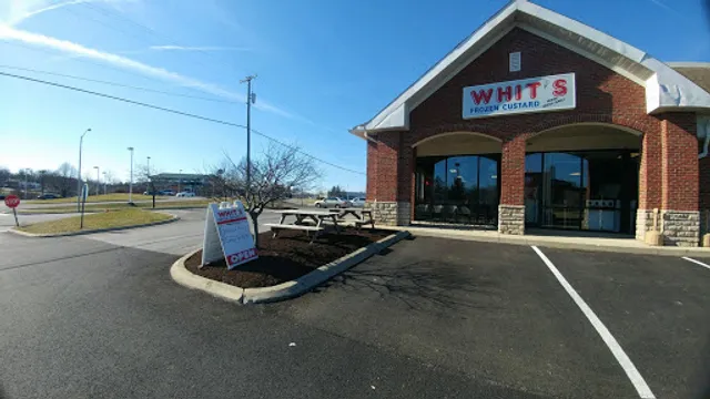 Whit's Frozen Custard of Sunbury