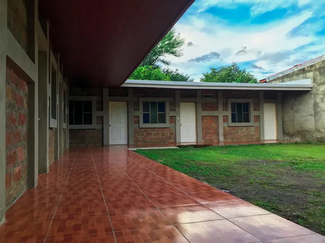 hostal the rustic house