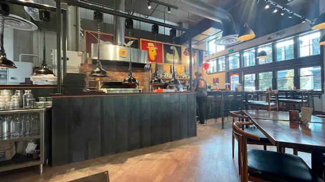 Serious Pie Totem Lake