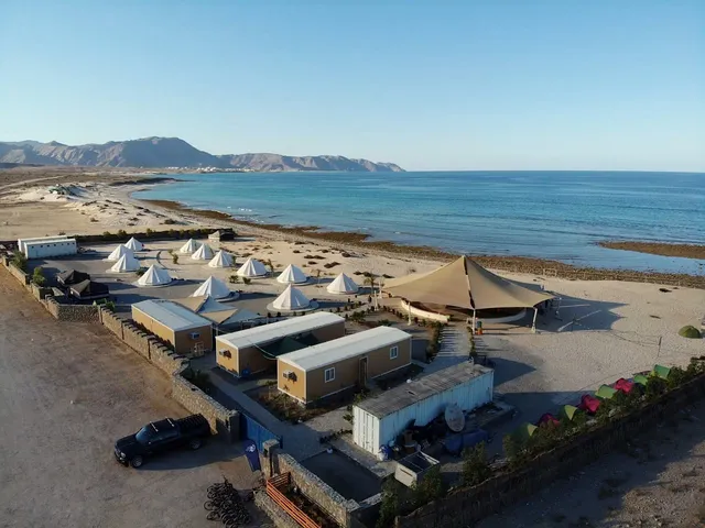 GECO Sifah Beach Camp