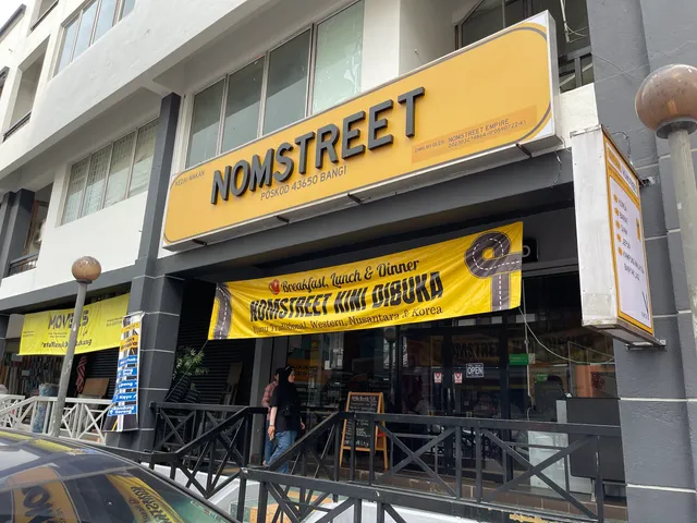 Nomstreet Bangi