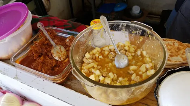 Gorditas "DOÑA MARY"