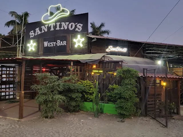Santinos West Bar