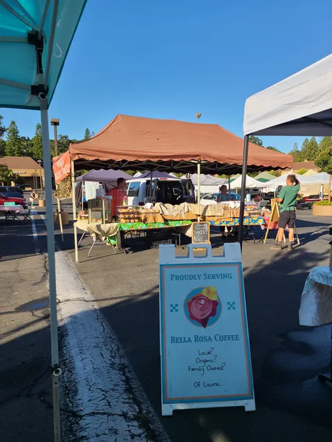 Santa Rosa Community Farmers Market