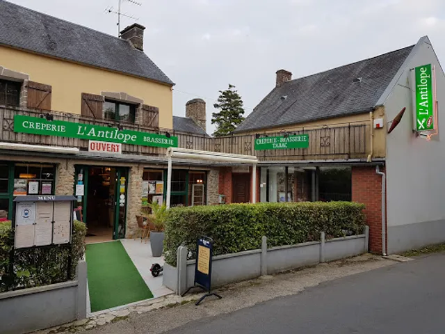 L'Antilope, café, crêperie, brasserie