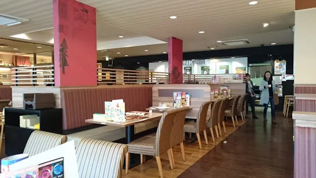 ガスト 郡山南店