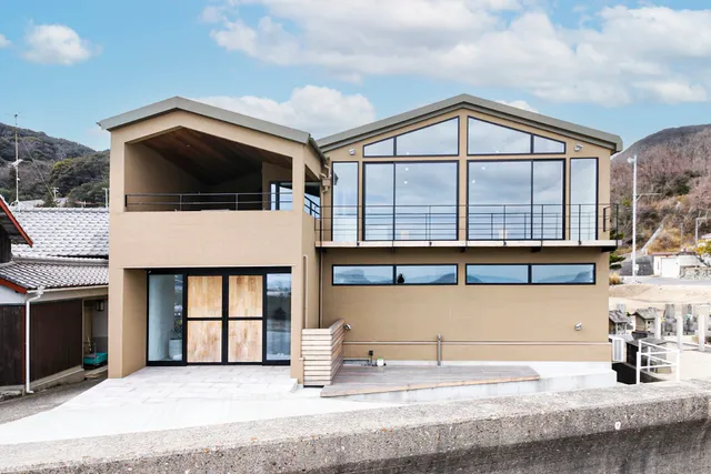 小豆島の貸切宿「おぼろととろろ」