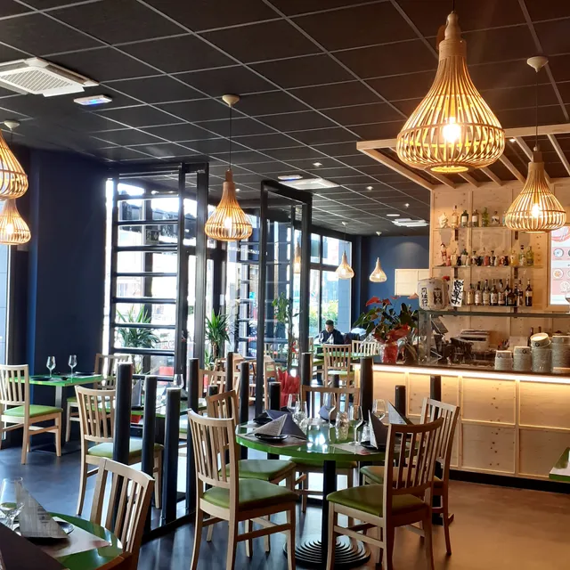 Mennui - Cucina Asiatica, Poke e Ramen