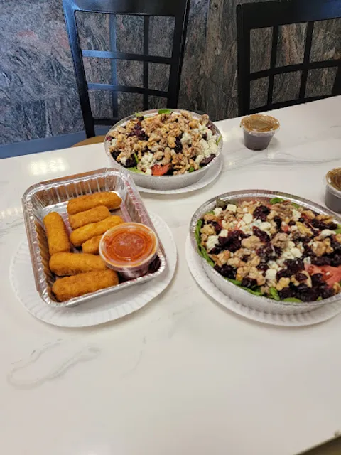 La Cucina Paisanos Pizzeria & Catering