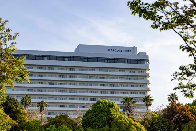 Mercure Kochi Tosa Resort & Spa