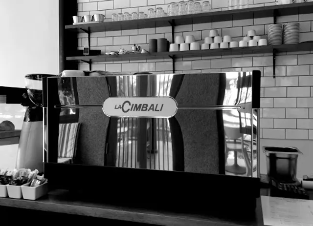 Fruit Tree Lodge & Coffee Shop