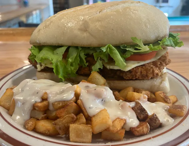 Roosters Bar & Grill