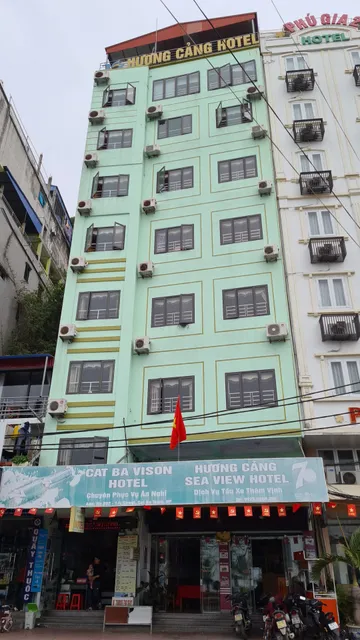 NHÀ HÀNG BÃI BIỂN