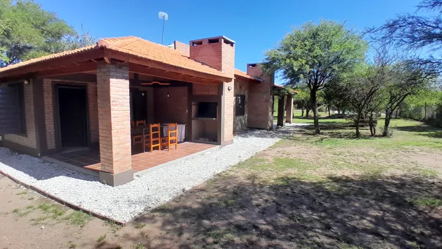 La Algarroba Cabañas