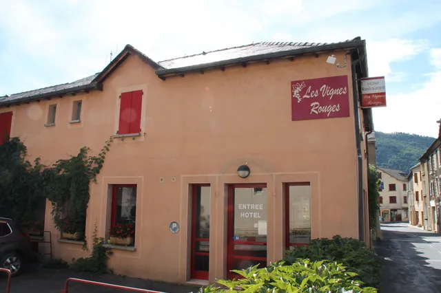 Hôtel des Vignes Rouges