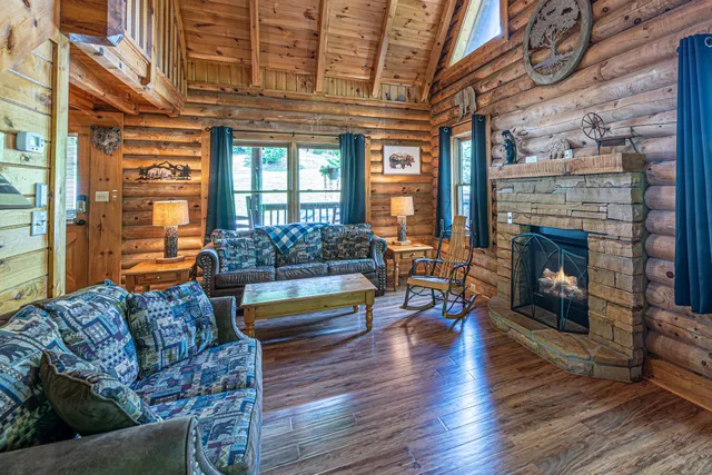 Mountain Comfort Cabin Rentals