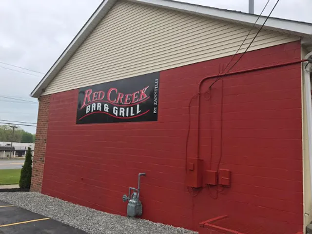 Red Creek Bar & Grill