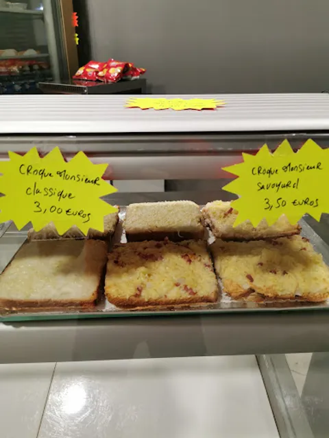 L'ours Antoine Pizza Sandwicherie