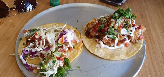DOS TACOS