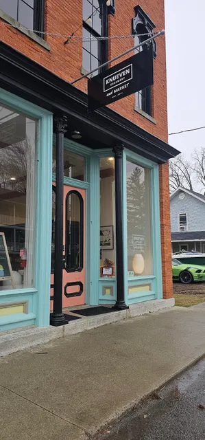 Knueven Creamery & Market