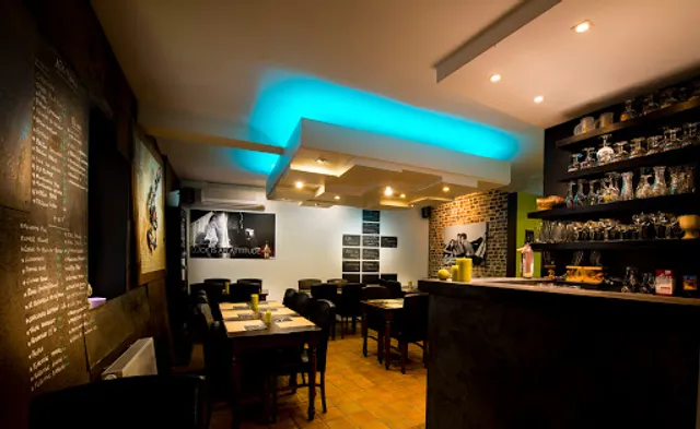 Poldos Restaurant/Pizzéria /Grill