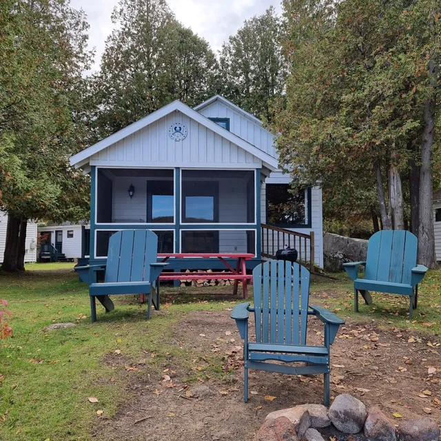 Prospect Point Cottages