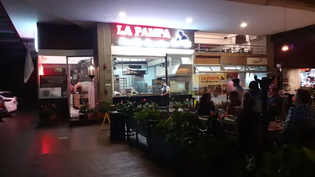 La Pampa Parrilla Argentina (Las Palmas) Restaurantes Medellin - Musica en Vivo