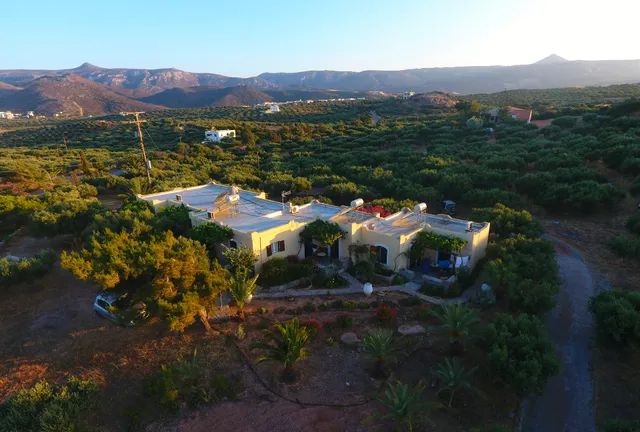 Porto Heli Apartments