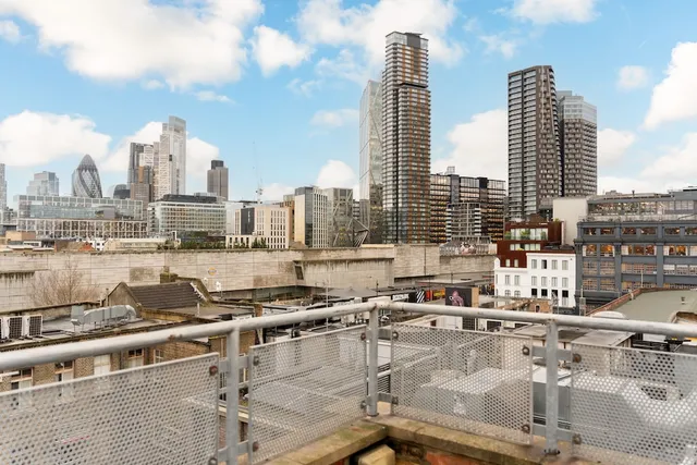 Crashpads Shoreditch Club Row