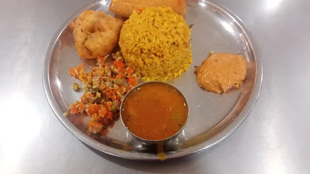 Hotel Gowri kkrishna