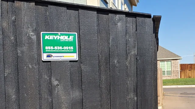 Keyhole Lock and Safe