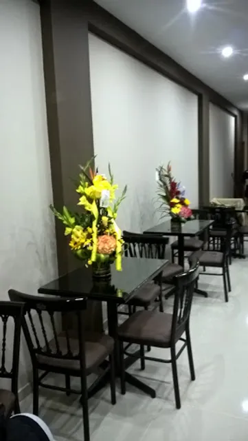 Aromas y Sabores - Cafetería Pastelería